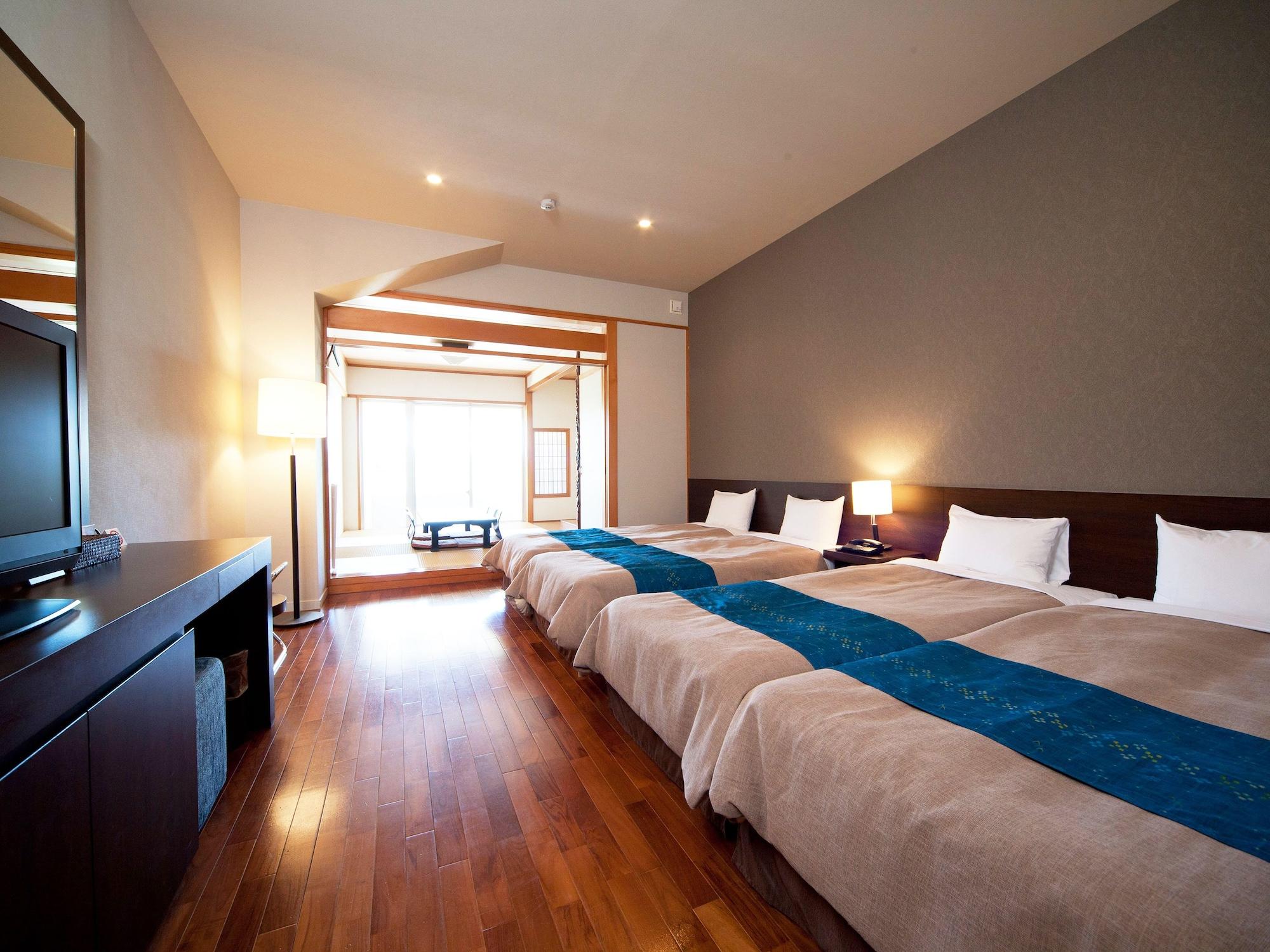 Hotel Hamahigashima Resort Uruma Exterior photo